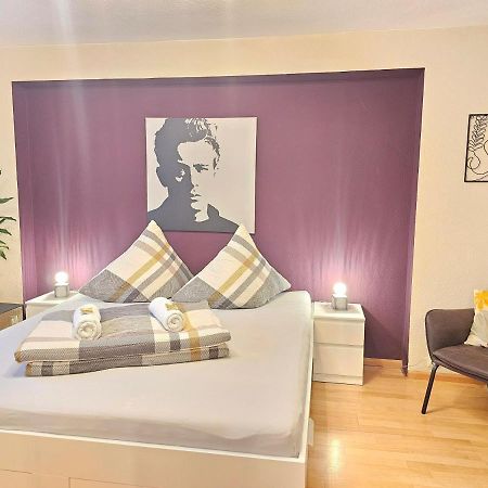 Doppelzimmer 1 I Geteiltes Bad & Kueche I Mit Dem Zug Nur 4 Min Bis Zum Hauptbahnhof ไฟรบวร์กอิมไบรส์เกา ภายนอก รูปภาพ