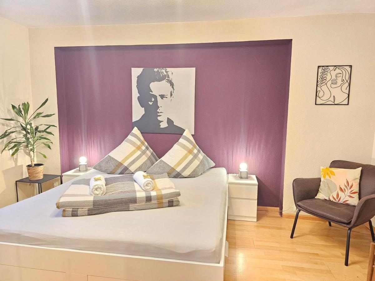 Doppelzimmer 1 I Geteiltes Bad & Kueche I Mit Dem Zug Nur 4 Min Bis Zum Hauptbahnhof ไฟรบวร์กอิมไบรส์เกา ภายนอก รูปภาพ
